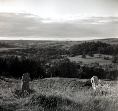 Two Stones Photograph by David Eadington ©2025 David Eadington. Contact dave@eadington.co.uk